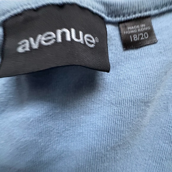 Blue diamond tank top - Picture 2 of 8